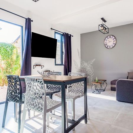 Fully Renovated House Only Few Minutes Walk Away From Ohama Beach Vierville-sur-Mer Exterior foto
