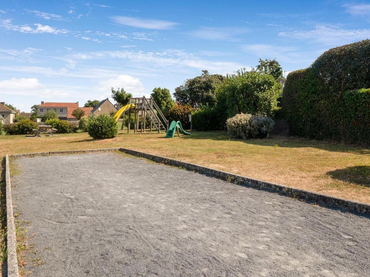 Fully Renovated House Only Few Minutes Walk Away From Ohama Beach Vierville-sur-Mer Exterior foto