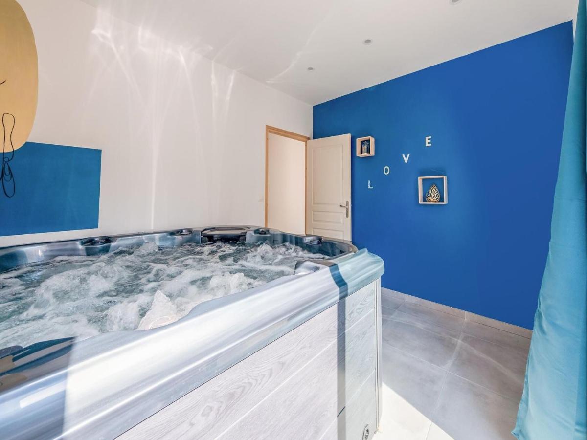 Fully Renovated House Only Few Minutes Walk Away From Ohama Beach Vierville-sur-Mer Exterior foto